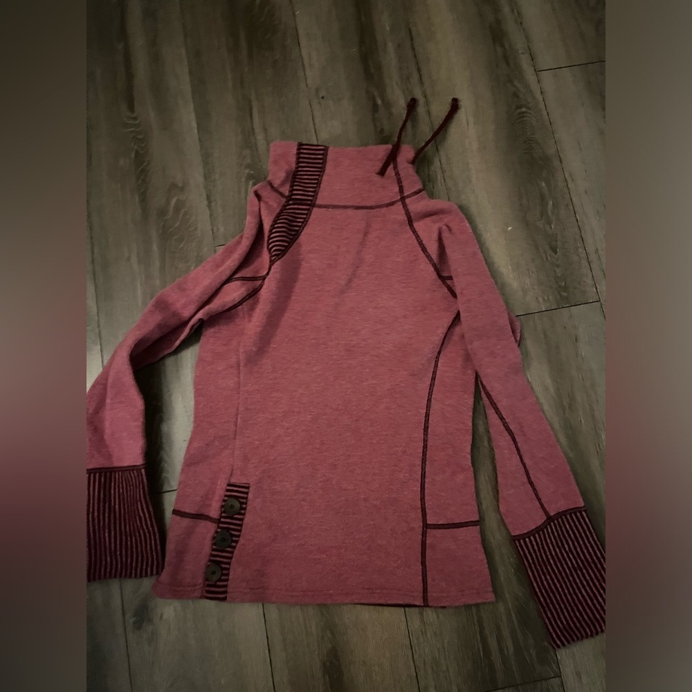 EUC PRANA PINK MOCK SWEATER wool blend